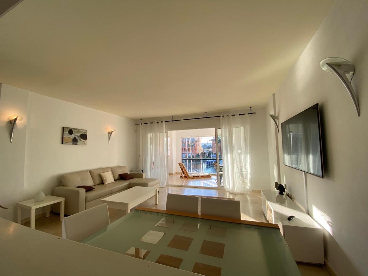 Apartamento Con Piscina ,Playa Con Vistas Panoramicas En La Marina De Sotogrande San Roque  Dış mekan fotoğraf