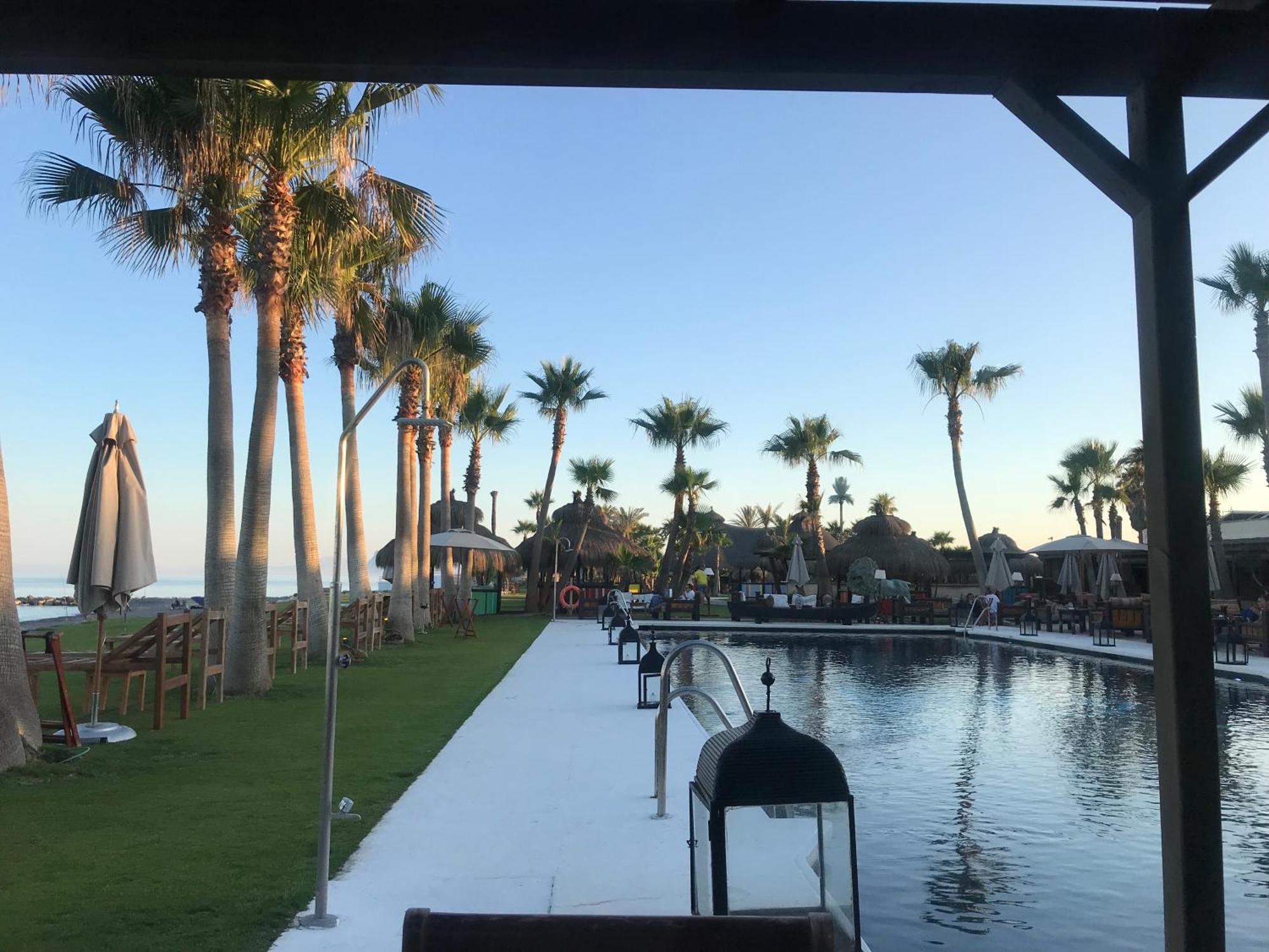 Apartamento Con Piscina ,Playa Con Vistas Panoramicas En La Marina De Sotogrande San Roque  Dış mekan fotoğraf